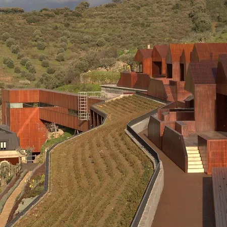 Rural Ξενοδοχείο 4*