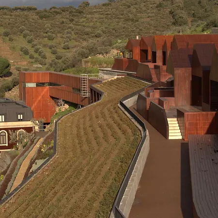 Rural Hotel Longroiva