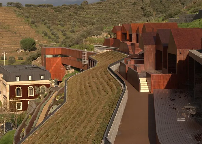 Rural Hotel Longroiva